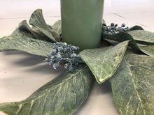 Load image into Gallery viewer, 4&quot;Candle Ring - Large Green Leaf