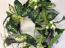 Load image into Gallery viewer, 6&quot;Candle Ring - Mixed Foliage