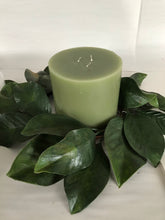 Load image into Gallery viewer, 6&quot;Candle Ring - Magnolia Leaf