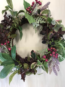 20" Wreath - Foliage, Berry, Lavender